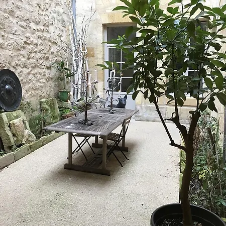 House With Maison d'hôtes 3*