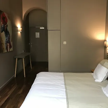 ゲストハウス House With