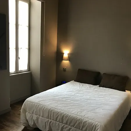 ゲストハウス House With