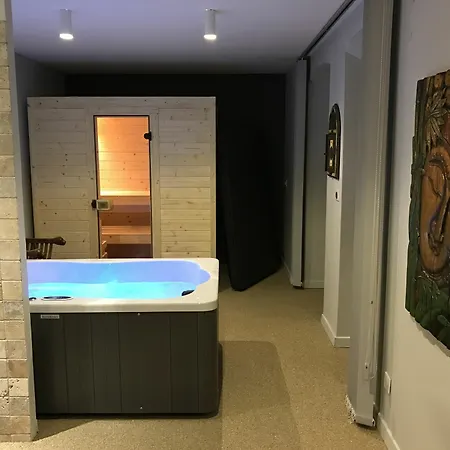 Love House With Spa Гостевой дом