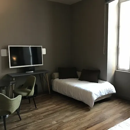 Love House With Spa 3* Бордо