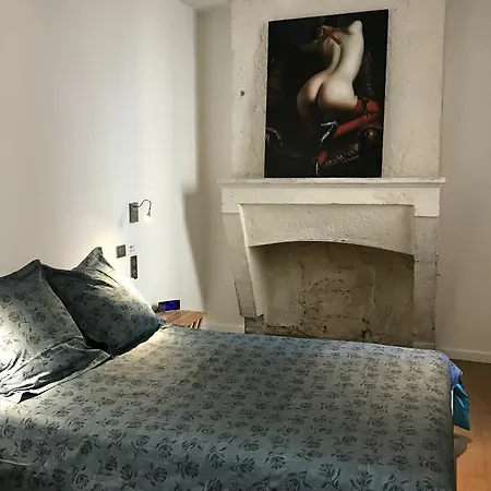 Love House With Spa Бордо